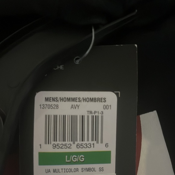 Mens UA tshirt - Picture 4 of 4